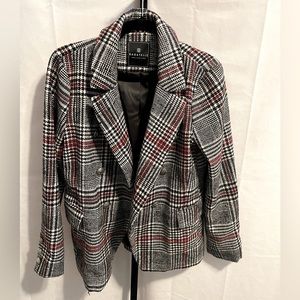 Gorgeous plaid Blazer from Bagatelle